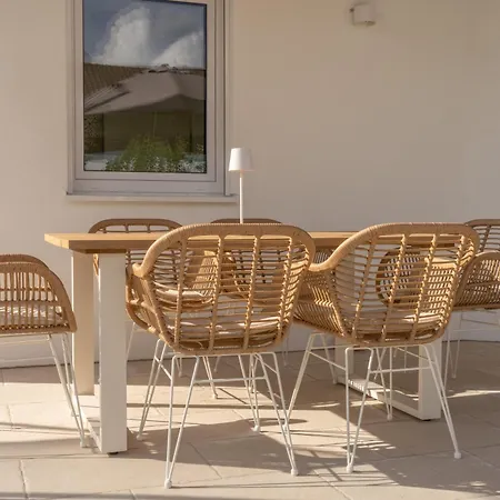 Privater Neubau Bungalow Mit Beheiztem Pool ヘンガースベルク